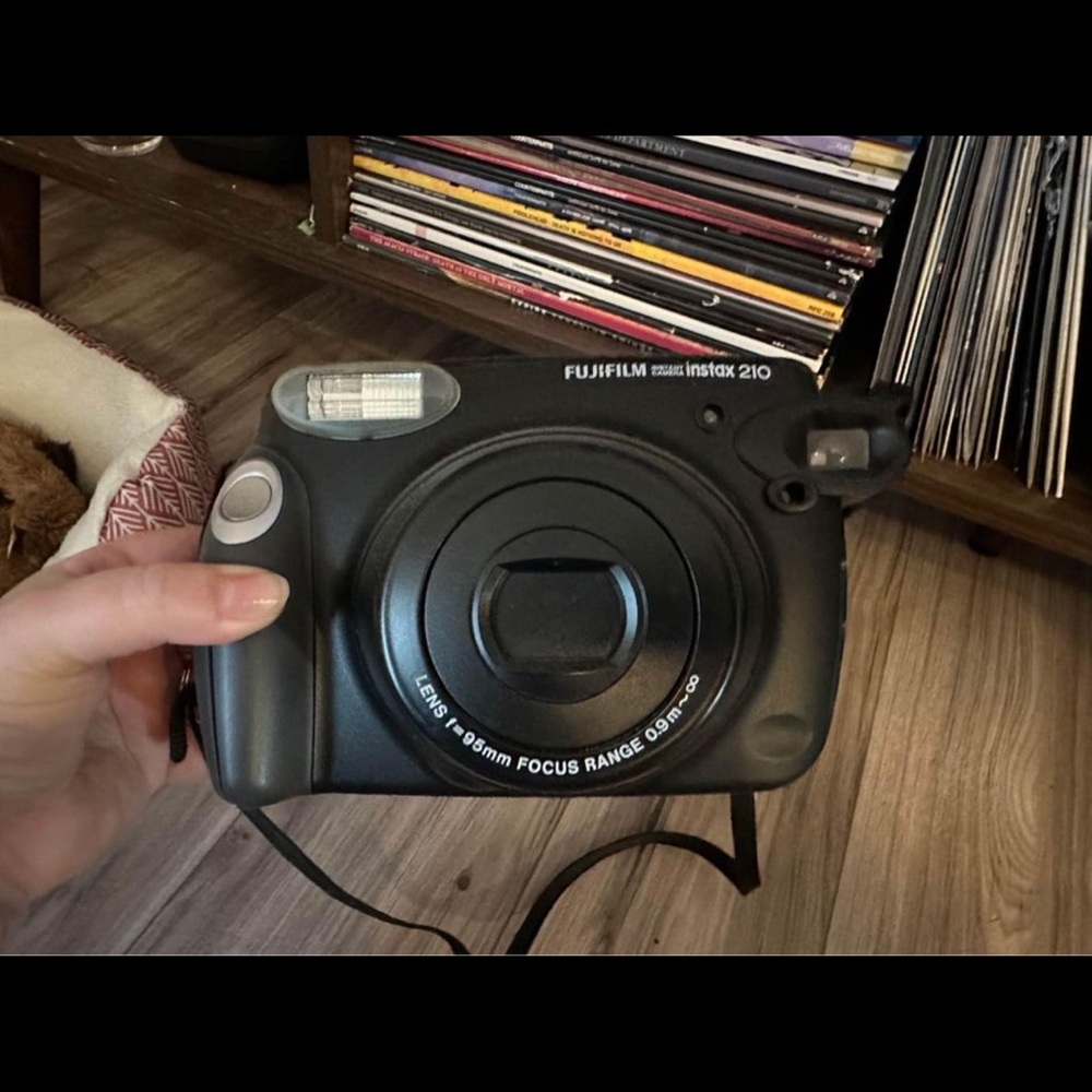 Fuji film instax 210